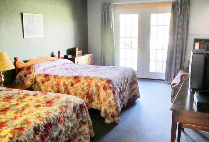 Отель Muskey's Landing Resort