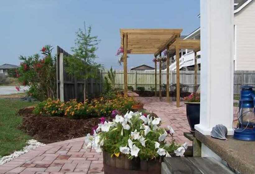 بنسيون Cypress House Inn