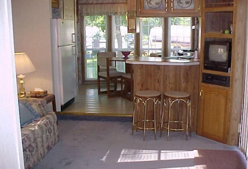 Sandbanks Beach Resort