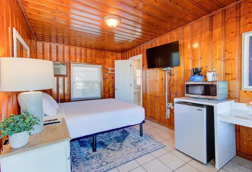 Seawitch Motel