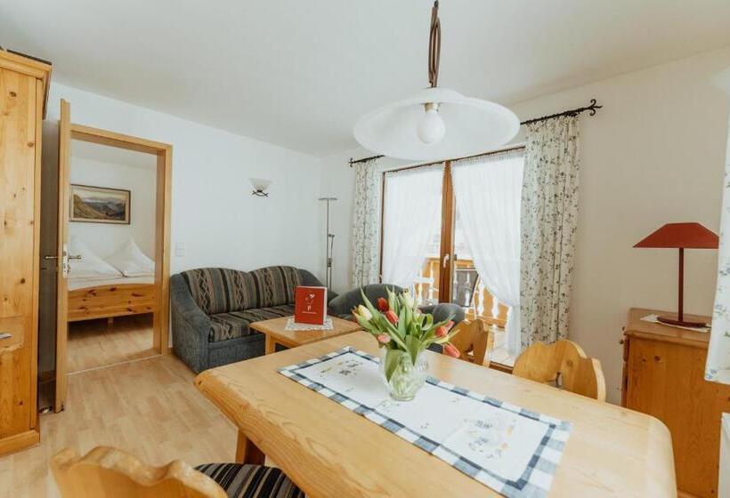 Bed and Breakfast Schwarzwald Hotel Kraeutle