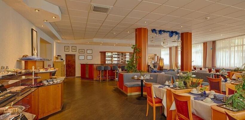 호텔 Riesenjunior Hanau By Trip Inn