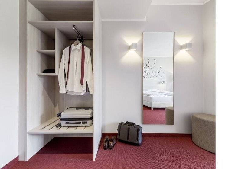 מוטל Serways Hotel Remscheid