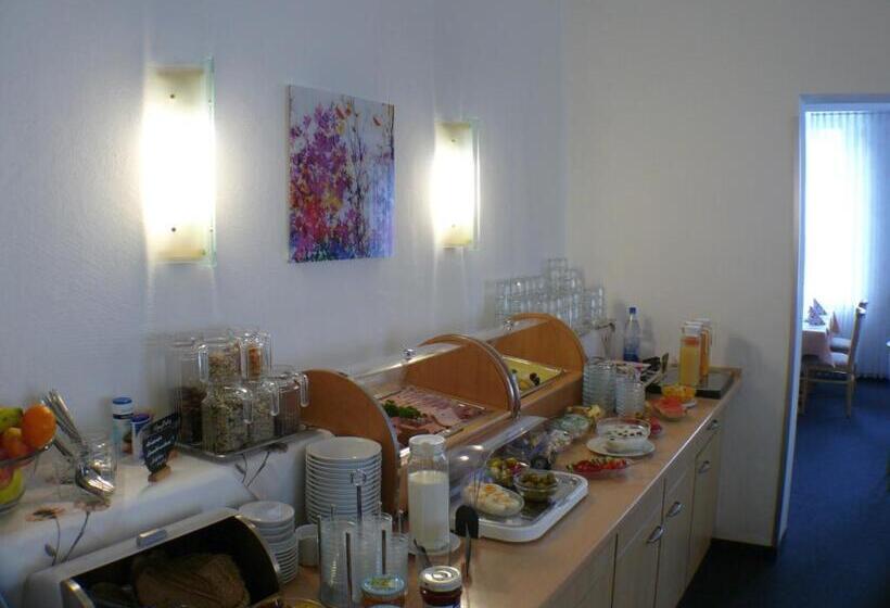 בית מלון כפרי Garni   Haus Gemmer