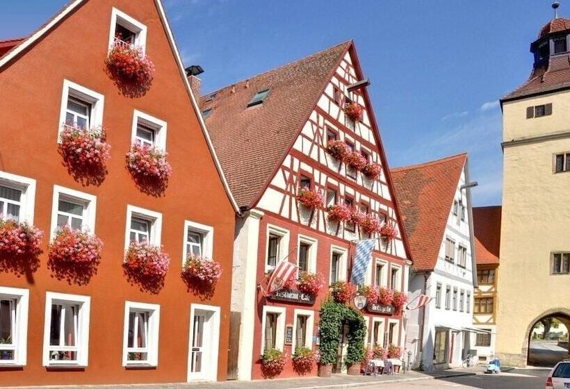 호텔 Garni  Am Ellinger Tor