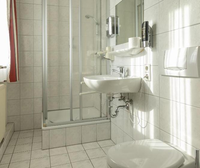 פנסיון Gasthaus Traube, Ludwigshafen, Bodensee, Seenah Gelegen