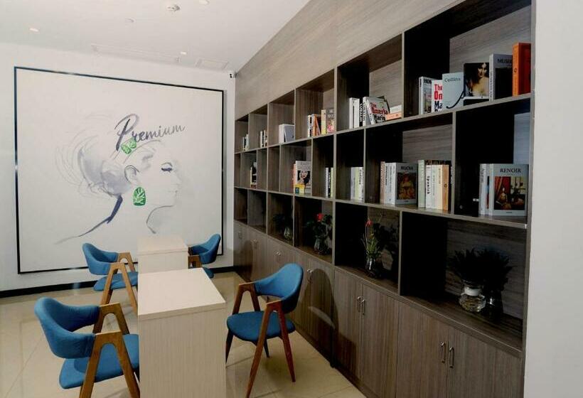 Hotel 7days Premium Yichang Yiling Branch