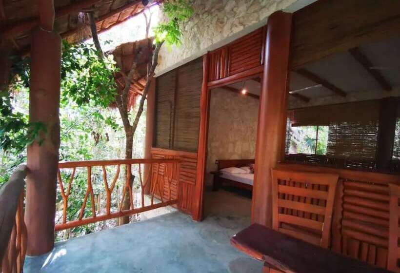 هتل Aldea Mayaha Cabanas Con Cenotes