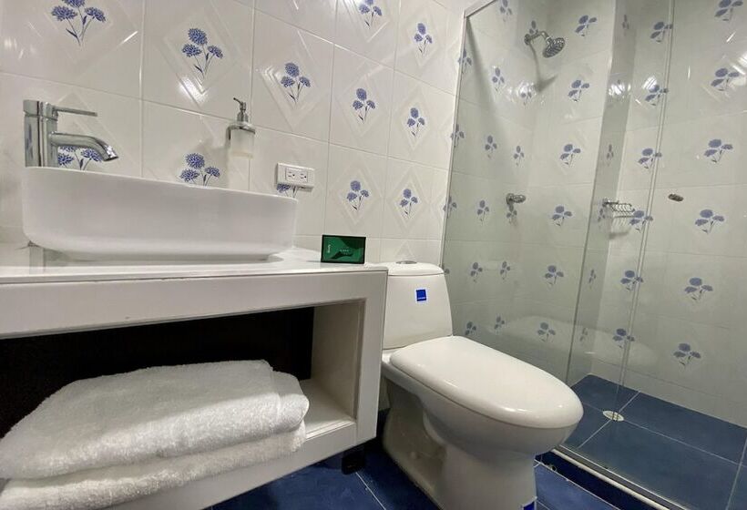 هتل Villa Santos Apartaestudios