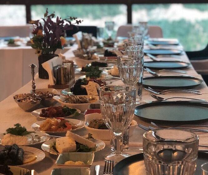 هتل Dergiz Tatil Koyu