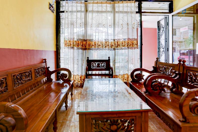 هتل Oyo 90190 Asha Kost Syariah