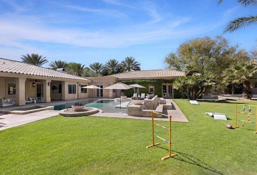 The Date Palm Estate By Avantstay Luxurious Private Retreat!