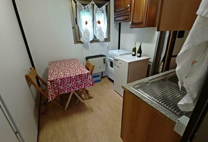 فندق صغير Roulotte Di Proprietà Privata Presso Camping