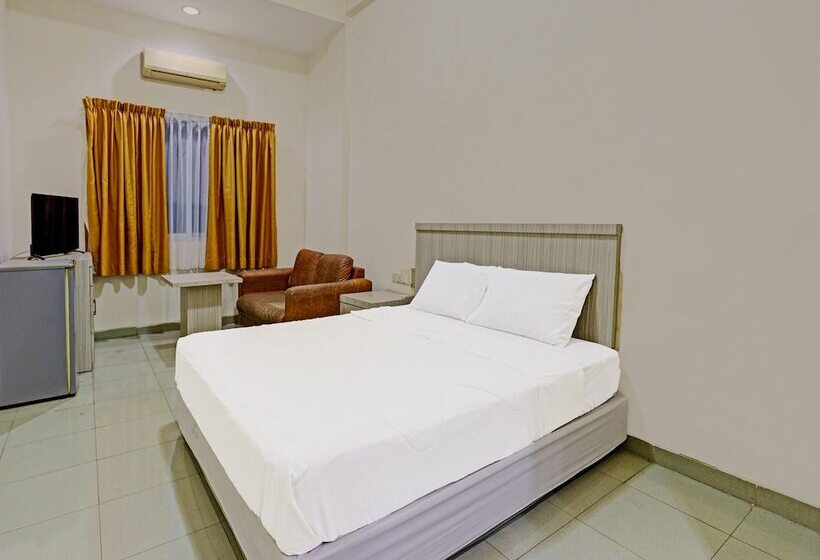 هتل Collection O 91484 Lai Lai Apartment