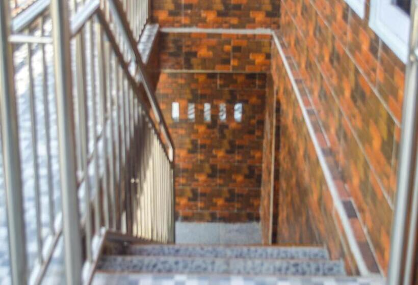 فندق Spot On 91463 Obby Guest House