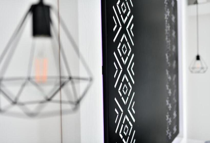بنسيون Cara A Bentu   Charming Rooms