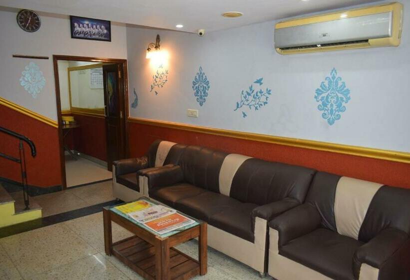 בית מלון כפרי Ivory Elite One