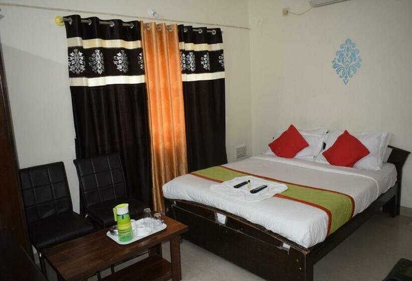 בית מלון כפרי Ivory Elite One