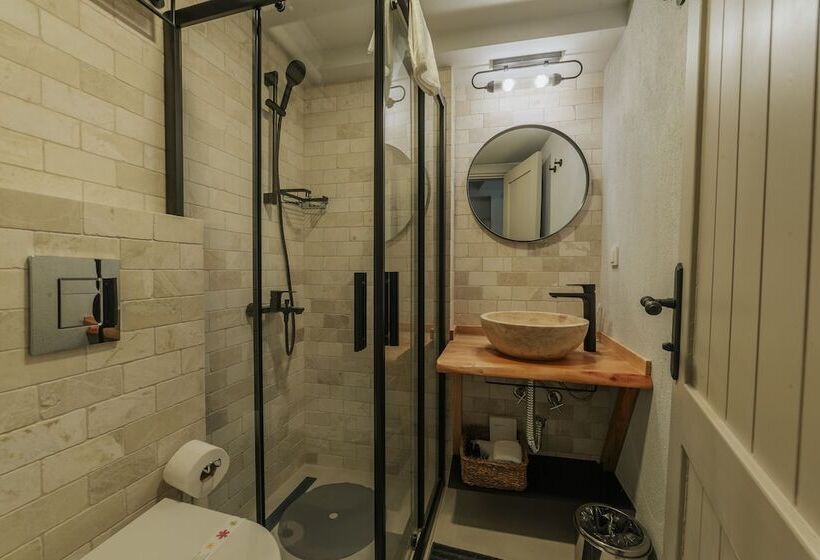 בית מלון כפרי Karargah Urla