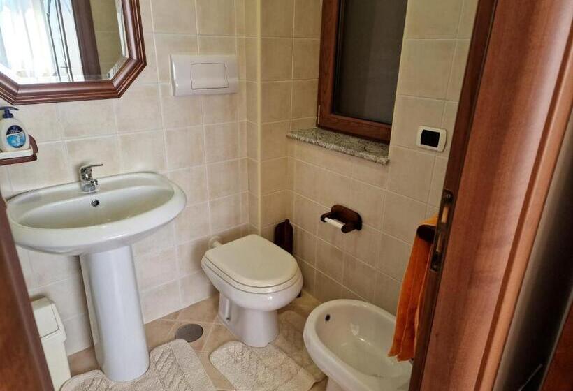 بنسيون L Antica Casa Affittacamere