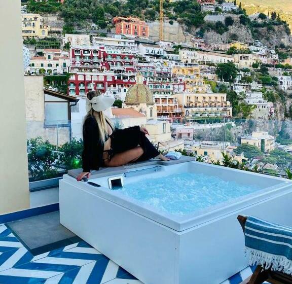 پانسیون Villa Diamond Luxury Suite