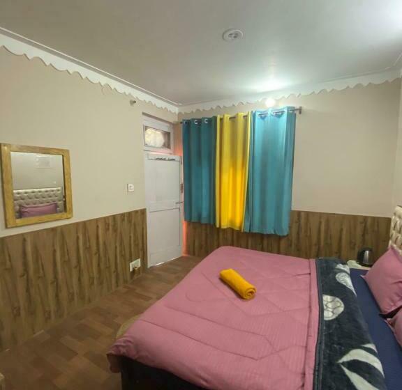 فندق صغير Rudrani Stays