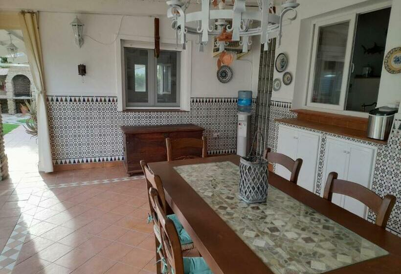 مبيت وإفطار Chalet Azul