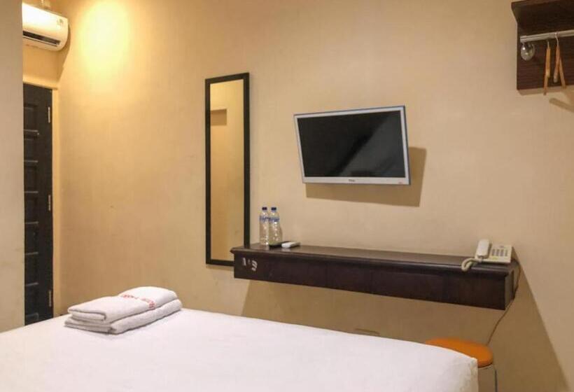 هتل D Mario Palopo