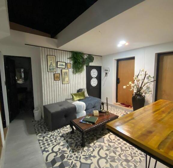 هتل Home Mark Casa Boutique