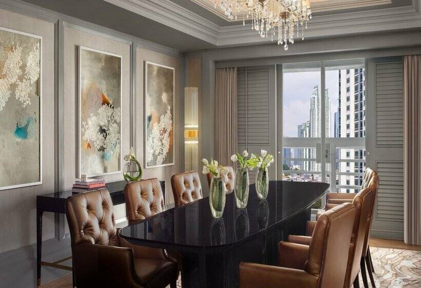هتل The St. Regis Jakarta