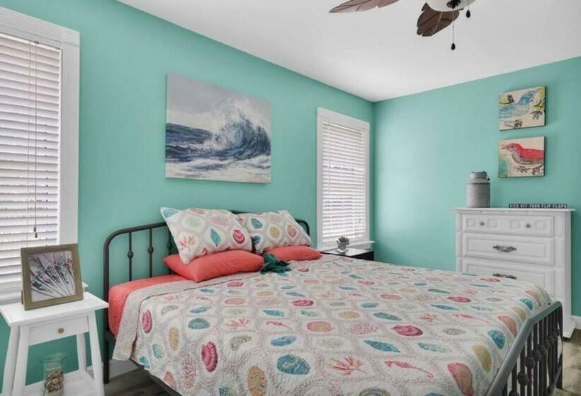 Tropical Beach Bungalow With Private Heated Pool