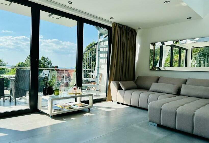 Aris Apartman
