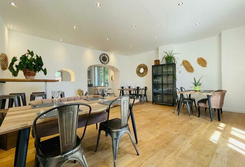 צימר The Rabelaisian Room In A Charming Mansion At The Gates Of Tours