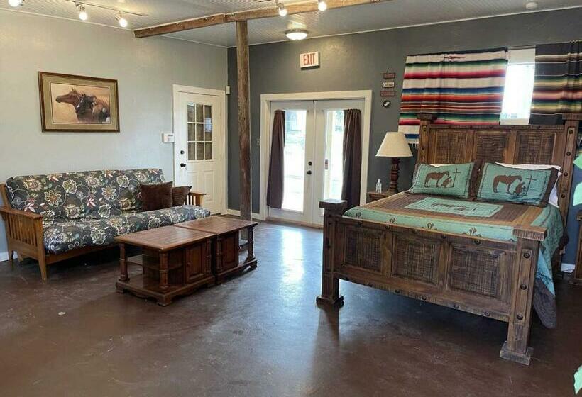 膳宿费 Trails End Retreat