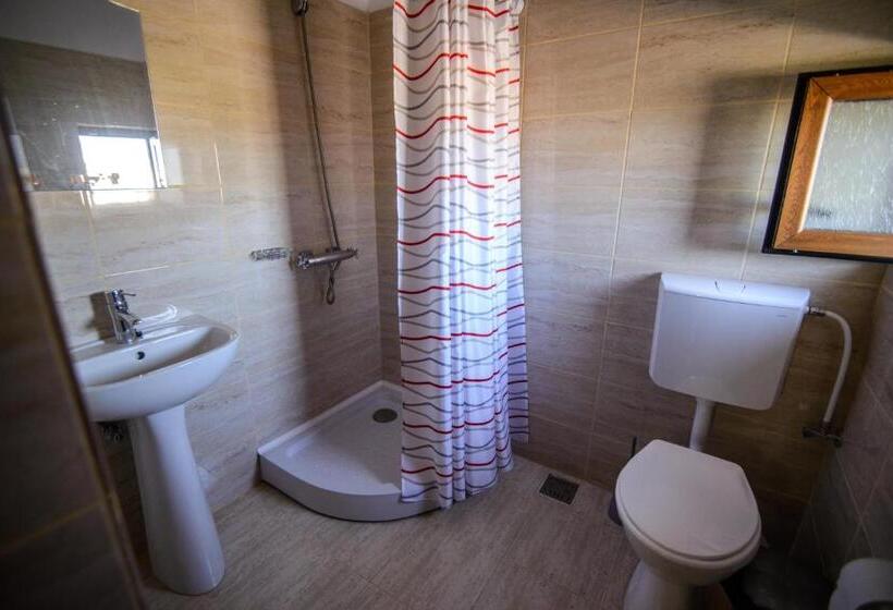 بنسيون Vila Onasis