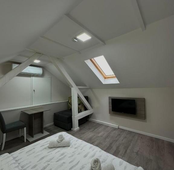 پانسیون Vila Storia