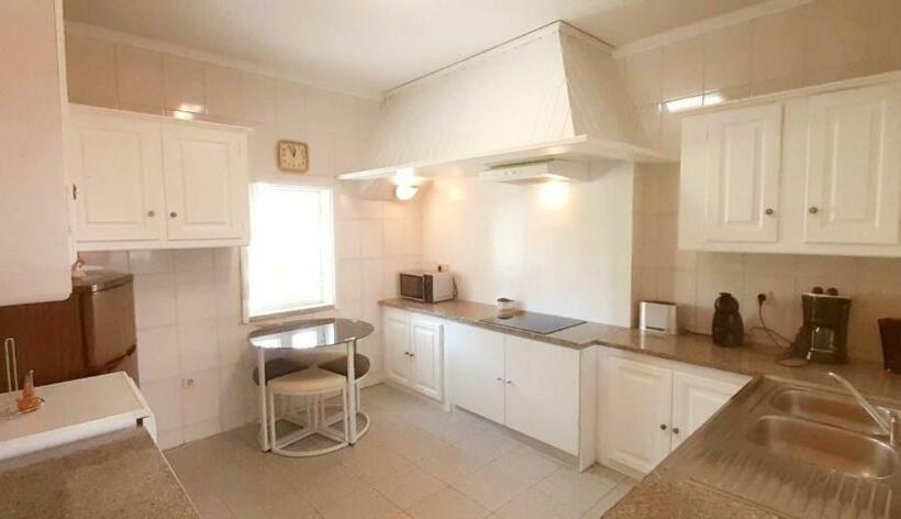 Great Villa Close To Vila Do Conde