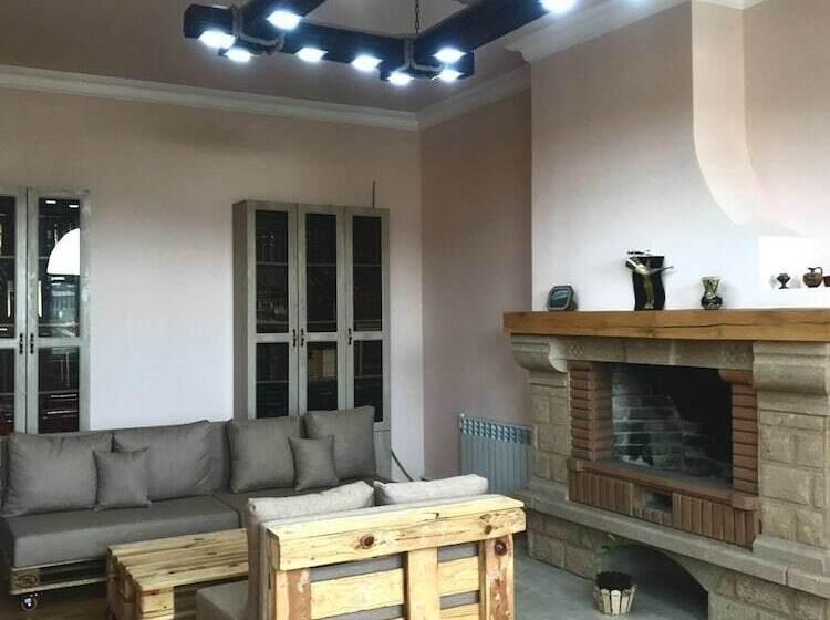 پانسیون Najaryan’s Family Guest House
