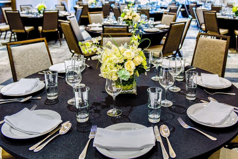 Cambria Hotel Portland Downtown Old Port