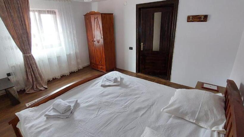 هتل Casa Bosoncea