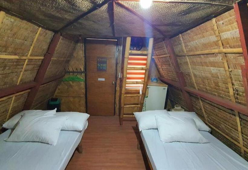 펜션 Calatagan S Bahay Kubo   With Beach Access