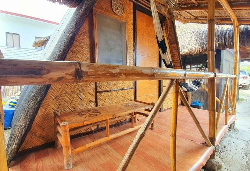 펜션 Calatagan S Bahay Kubo   With Beach Access