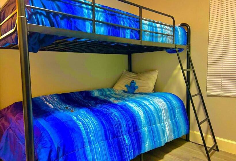 Stop Inn Stay Hostel