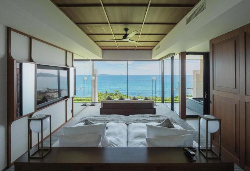 Otel Goto Retreat By Onko Chishin