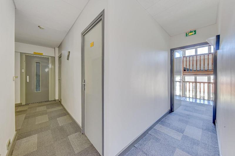 ホテル Hôtel Robespierre Ex Idéal Hôtel Paris   Montreuil