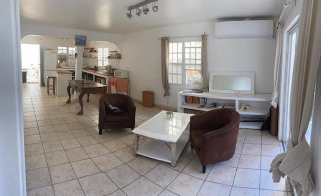 پانسیون Akunamatata Guest House Grand Case