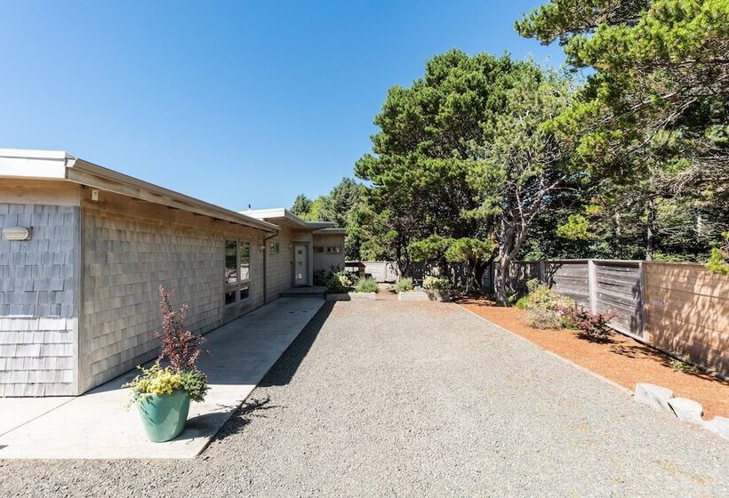 Rancho Del Mar By Avantstay One Block From Beach