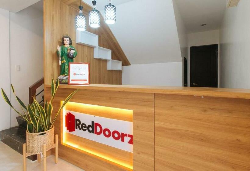 فندق Reddoorz Near Ust Sampaloc Manila