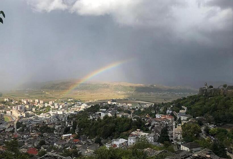 פנסיון Panoramic Vlachos