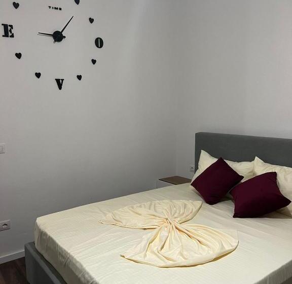 بنسيون Victoria Houses, Vlore Albania